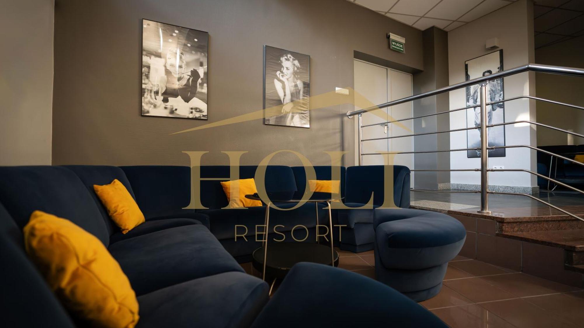 Holi Apartment