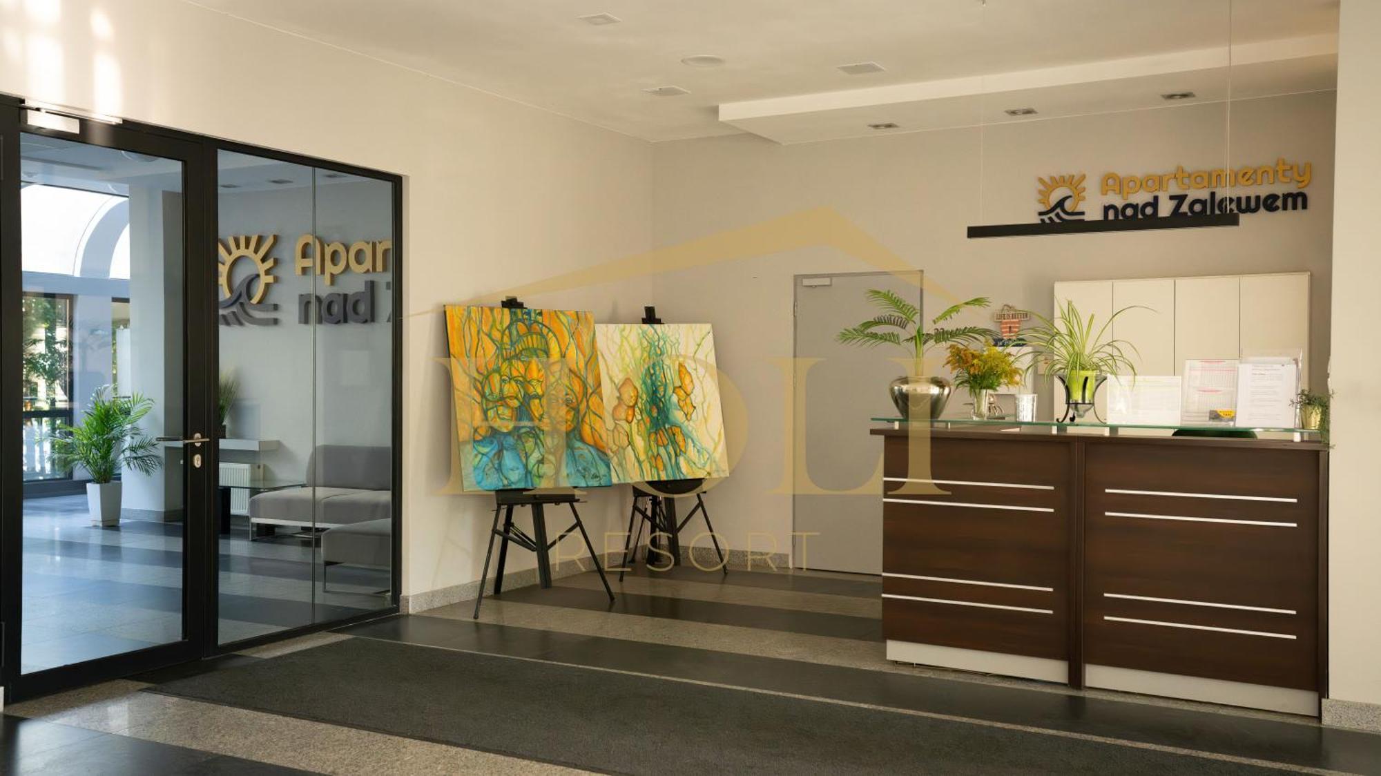 Holi Apartment